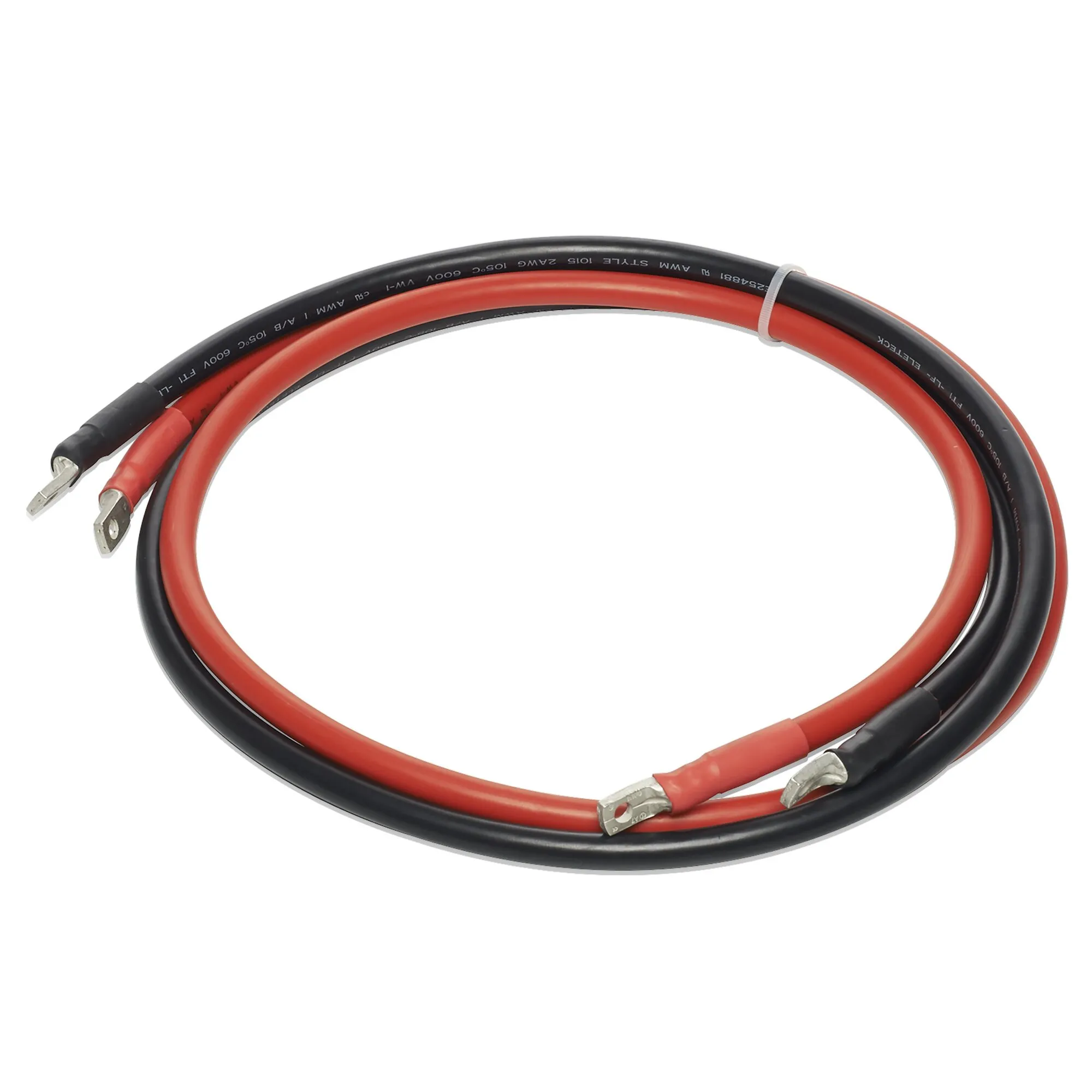 Rotes und schwarzes Kabelset für Sinus-Wechselrichter mit aufgecrimpten Ringkabelschuhen, auf weißem Hintergrund gerollt