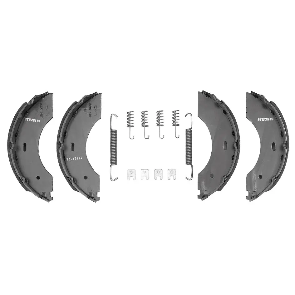 Vier halbrunde Bremsbacken aus grauem Metall mit Federstücken und Kleinteilen eines Bremsbackensets für Radbremsen-Typ 2360/2361