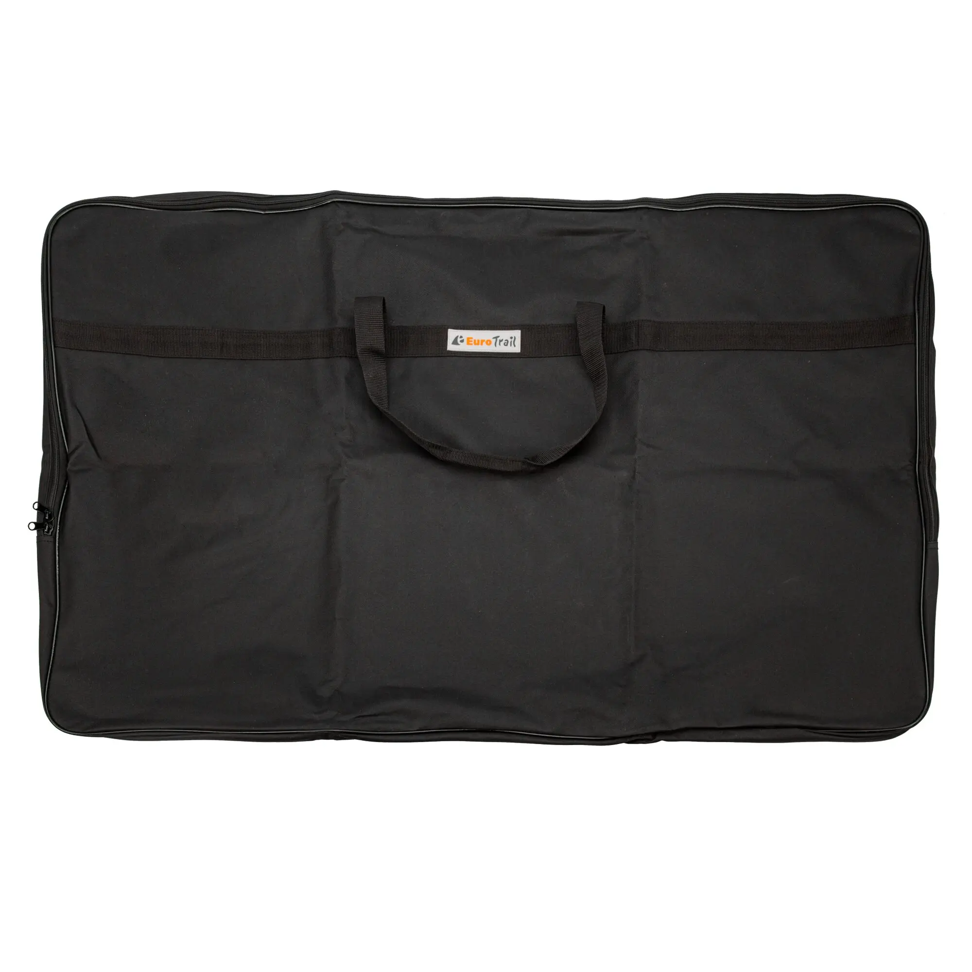Schwarze rechteckige Packtasche aus robustem Stoff mit zwei Traggriffen, Reißverschluss an der Seite und EuroTrail Logo auf dem Trageband