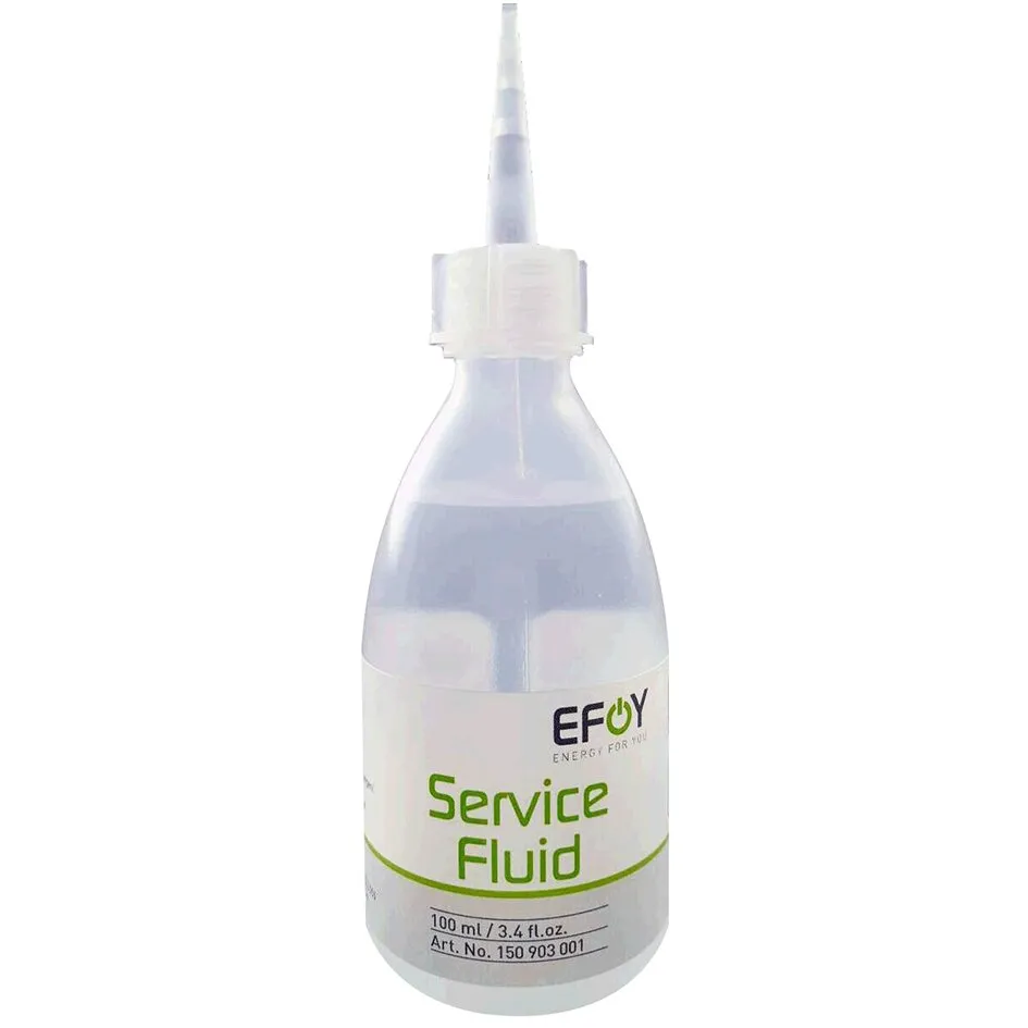 EFOY Service Fluid Nachfüllflüssigkeit in transparenter 100-ml-Kunststoffflasche mit Dosierspitze