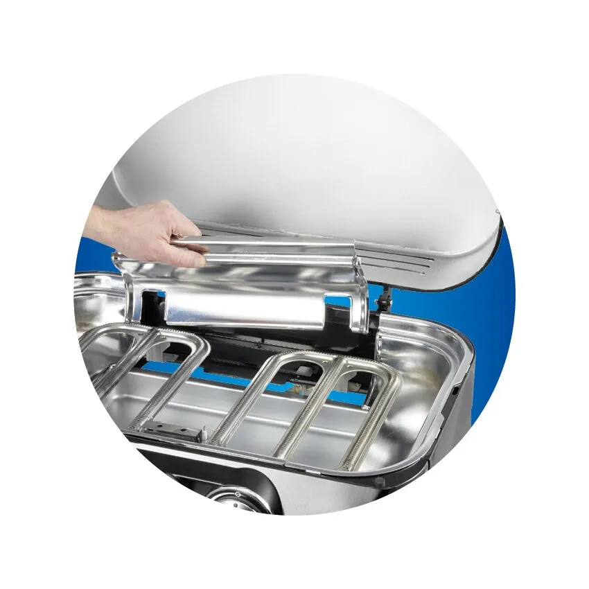 Detailansicht des geöffneten Tischgrills Attitude 2100 LX mit sichtbaren Edelstahlbrennern und aufgeklapptem Deckel