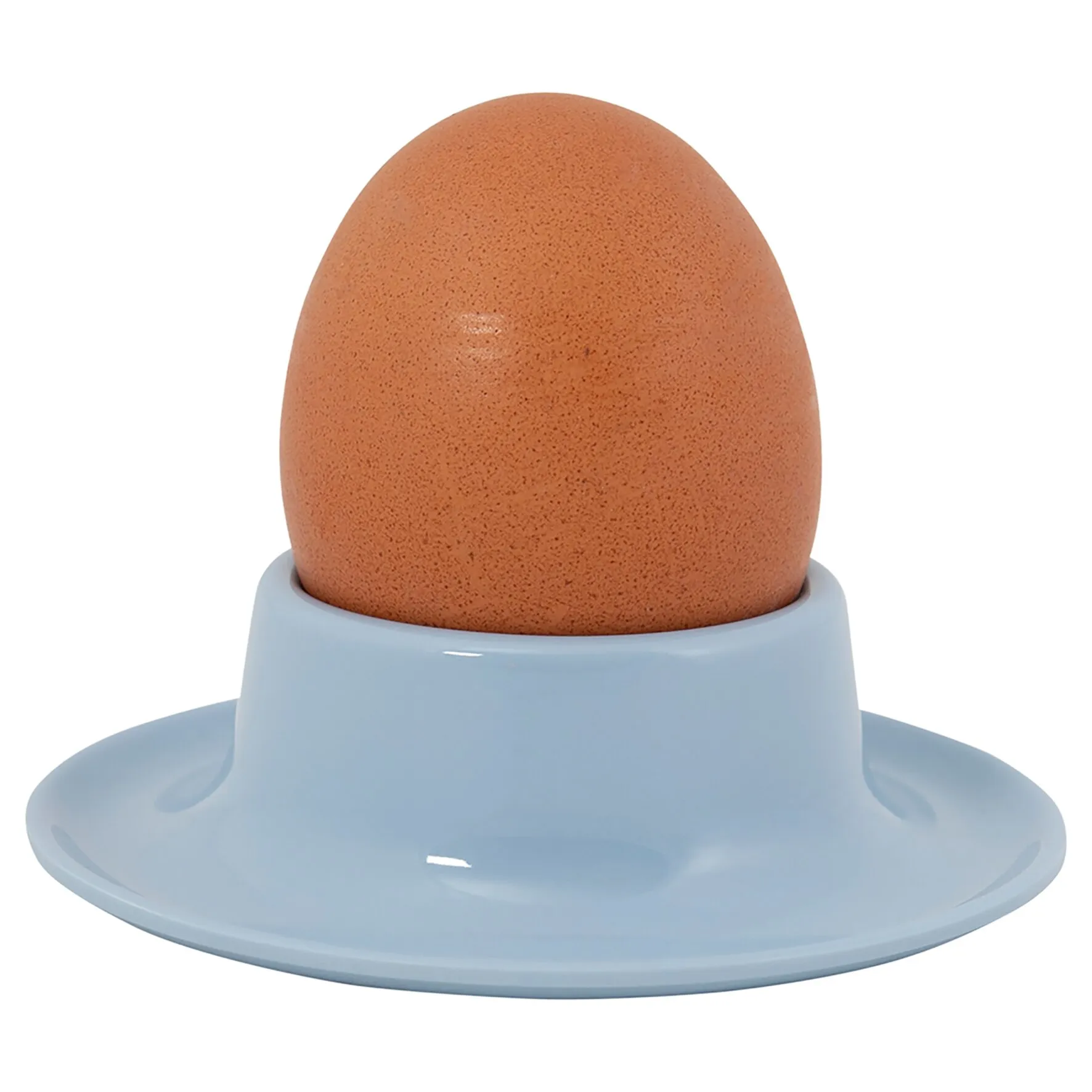Blauer Eierbecher mit breitem Unterteller und braunem Ei, freigestellt auf weißem Hintergrund, aus dem Colour-Line-4er-Set