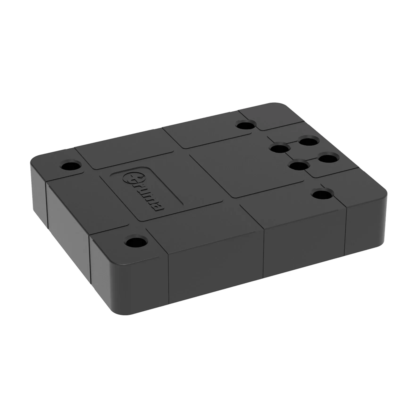 Schwarze rechteckige Adapterplatte für Regler und Filter mit abgerundeten Ecken, mehreren Bohrungen und eingelassenem Airtec-Logo