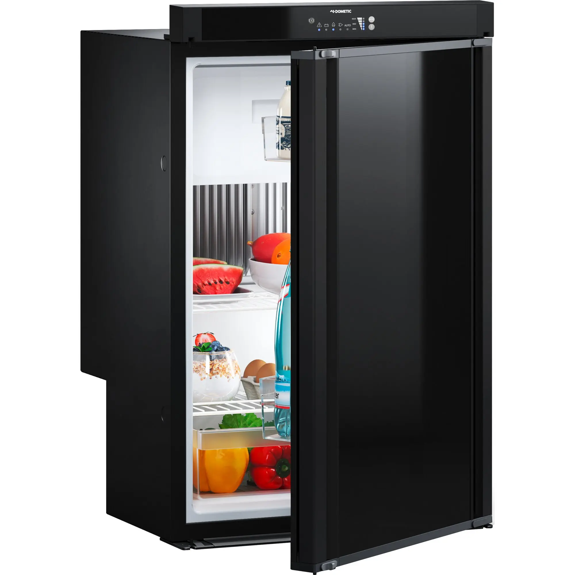 Schwarzer Absorber-Kühlschrank RMS 10.5G von Dometic, Tür geöffnet, Innenraum mit Obst und Gemüse, Wasserflasche in Türfach, Bedienfeld oben