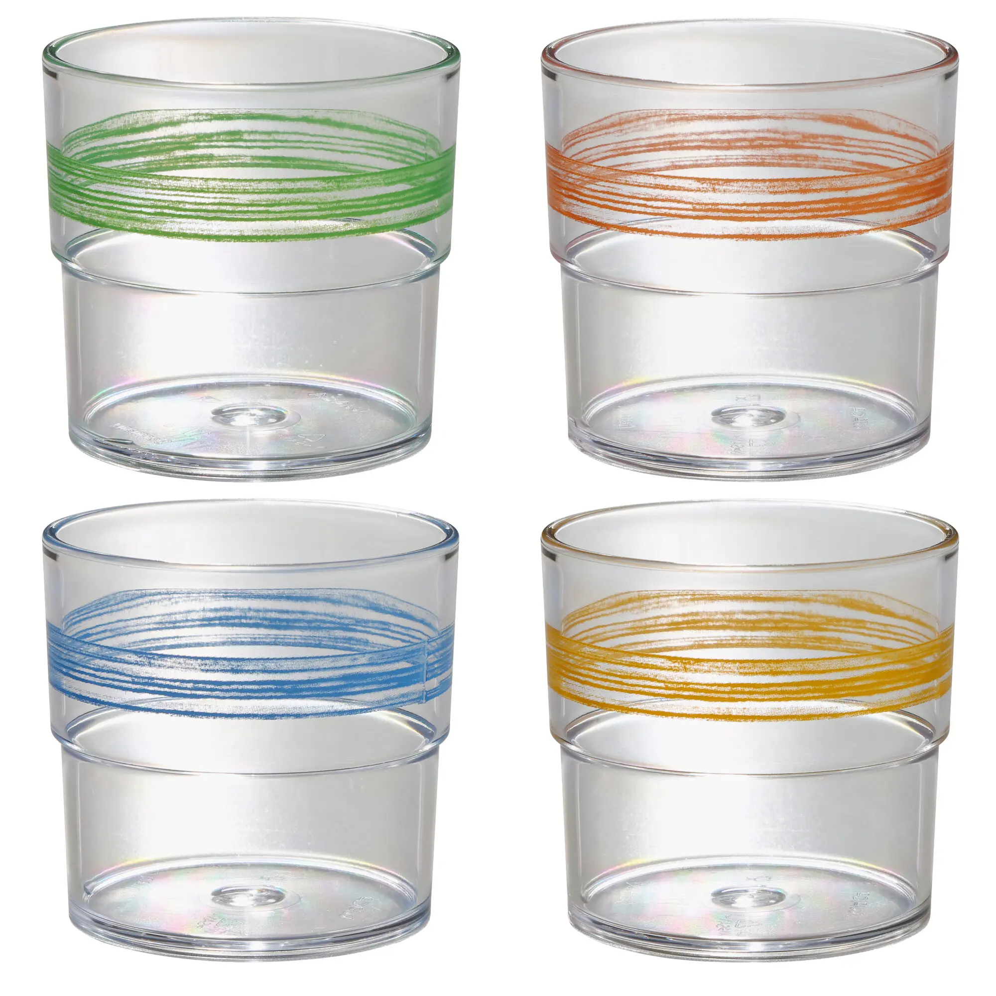 Mehrere klare Trinkgläser mit spiralförmigen Farbringen um die Glasmitte in Grün, Blau, Orange und Gelb