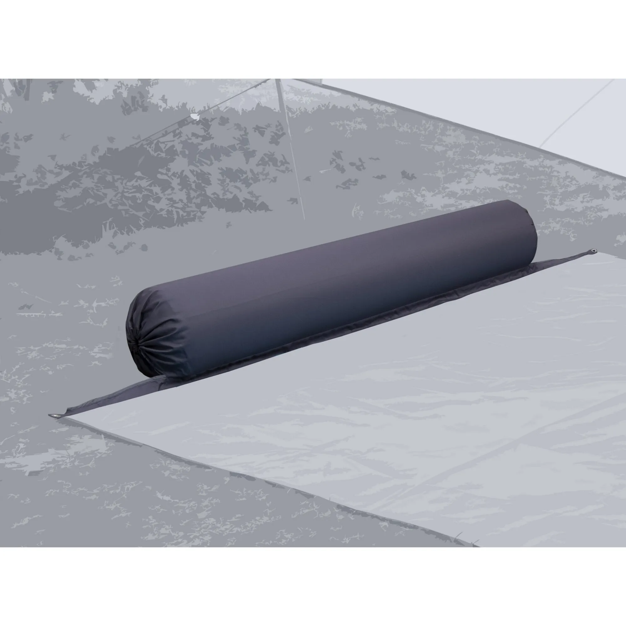 Dunkelgraue Kissenrolle Zip XL Lounger mit länglicher Polsterung und seitlichen Befestigungsbändern auf einer Liegefläche