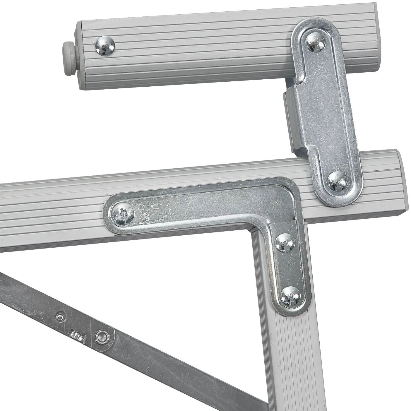 Detailaufnahme des silbernen Rolltischs Silver Gapless mit geriffelter Aluminiumfläche und verschraubten Metallgelenken