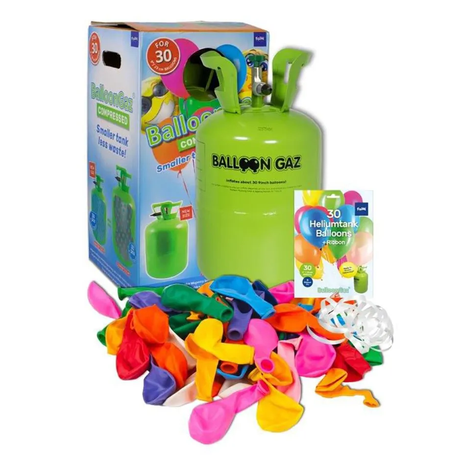 Grüne Helium-Ballongasflasche mit Verpackung, bunten unaufgeblasenen Ballons und weißen Bändern für bis zu 30 Ballons