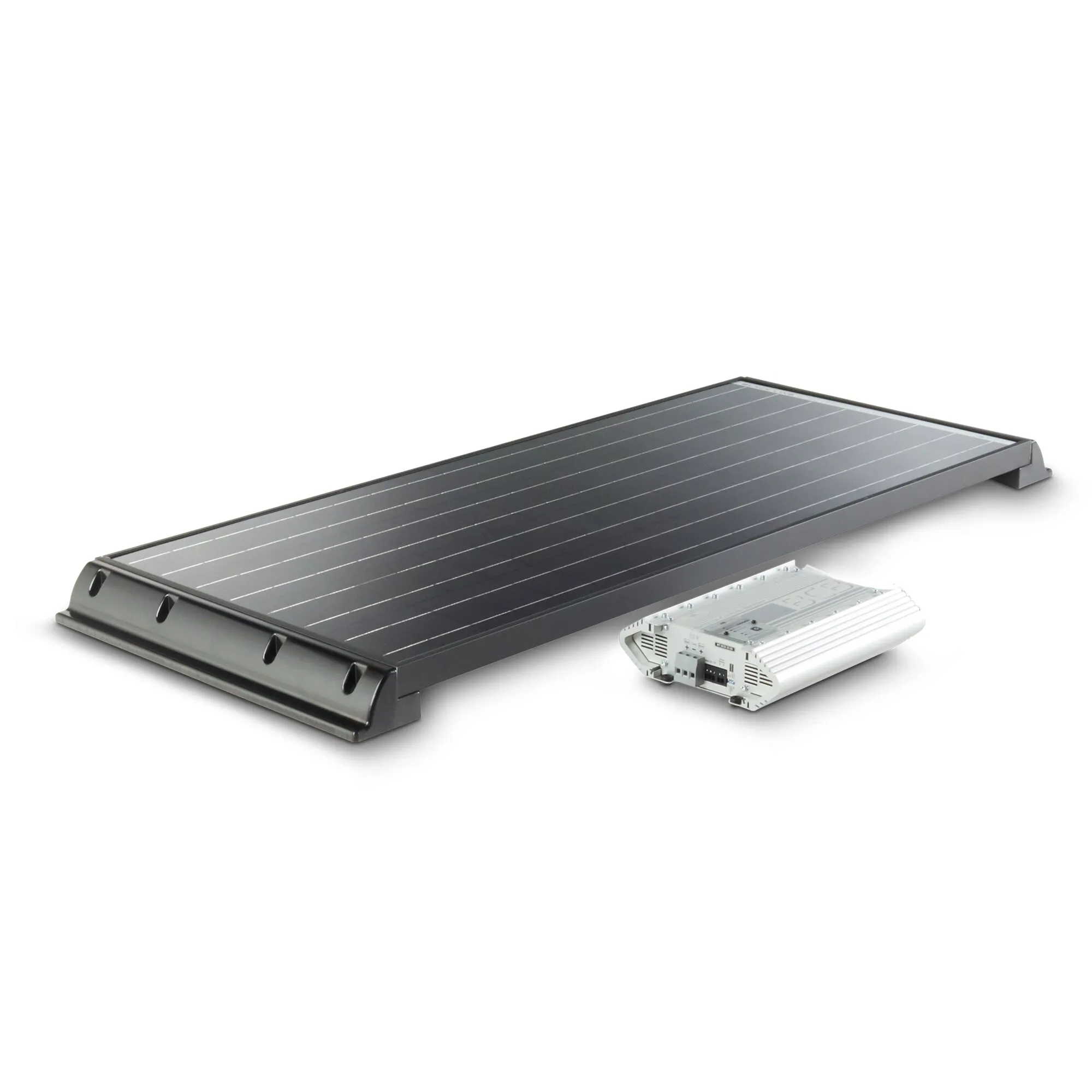 Komplettanlage PowerPack Classic mit schwarzem Solarmodul und danebenliegendem silbernen Wechselrichter, 440 Wh