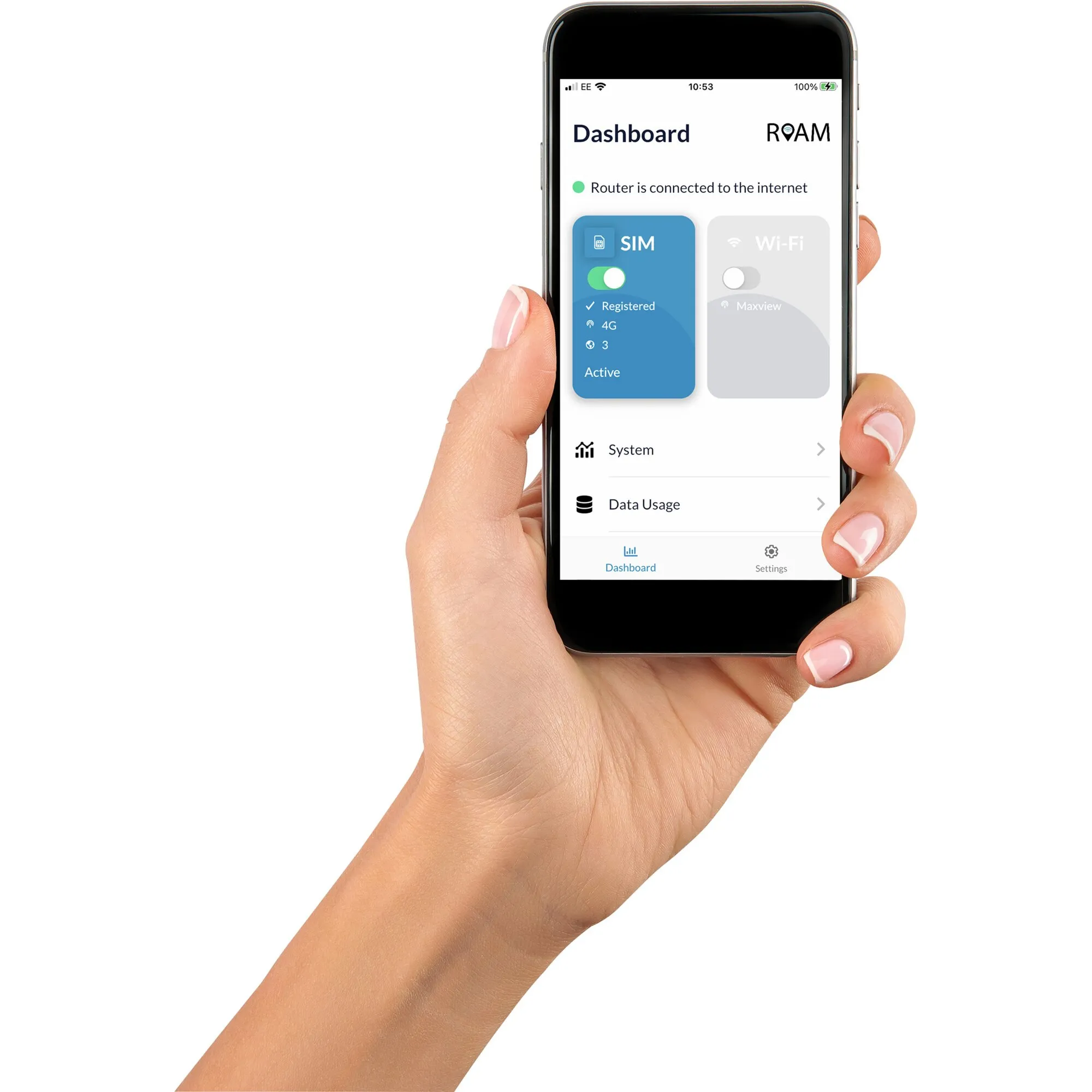 Hand hält ein Smartphone mit der Maxview-RoamX-App: Dashboard zeigt verbundenen Router, aktive 4G-SIM und WLAN-Einstellungen