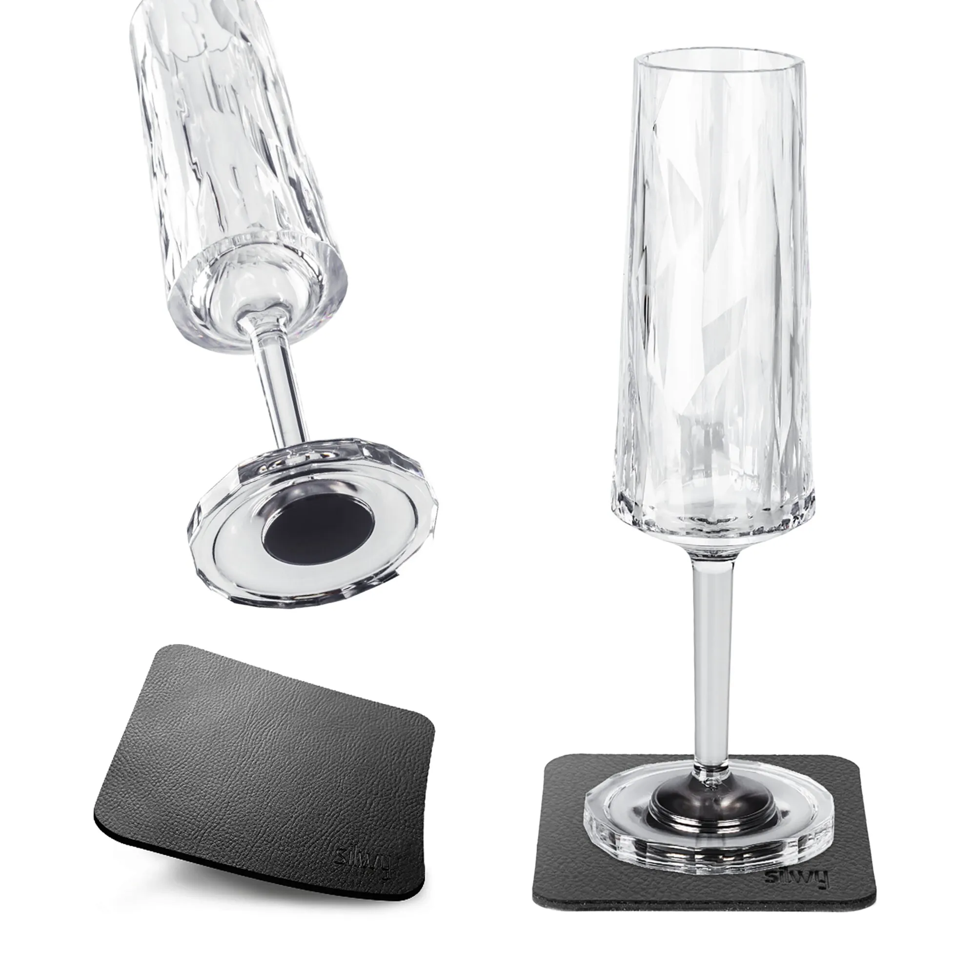 Transparente Magnet-Kunststoffgläser für Sekt mit facettiertem Kelch, abnehmbarem Magnetfuß und schwarzer rutschfester Unterlage