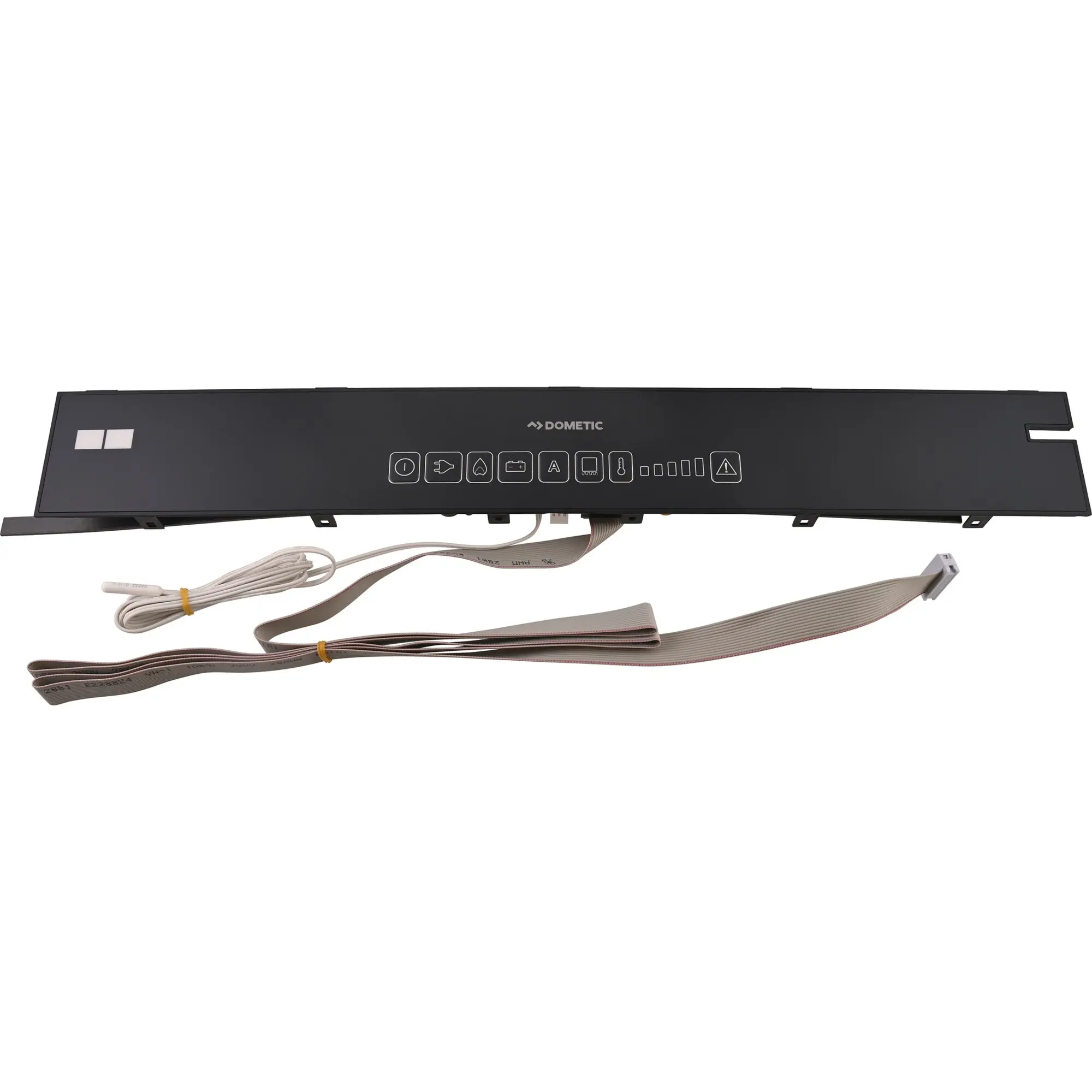 Schwarzes, flaches Displaypanel mit Symbolen in der Mitte und Dometic-Logo sichtbar, darunter liegende Flachbandkabel und Steckverbinder