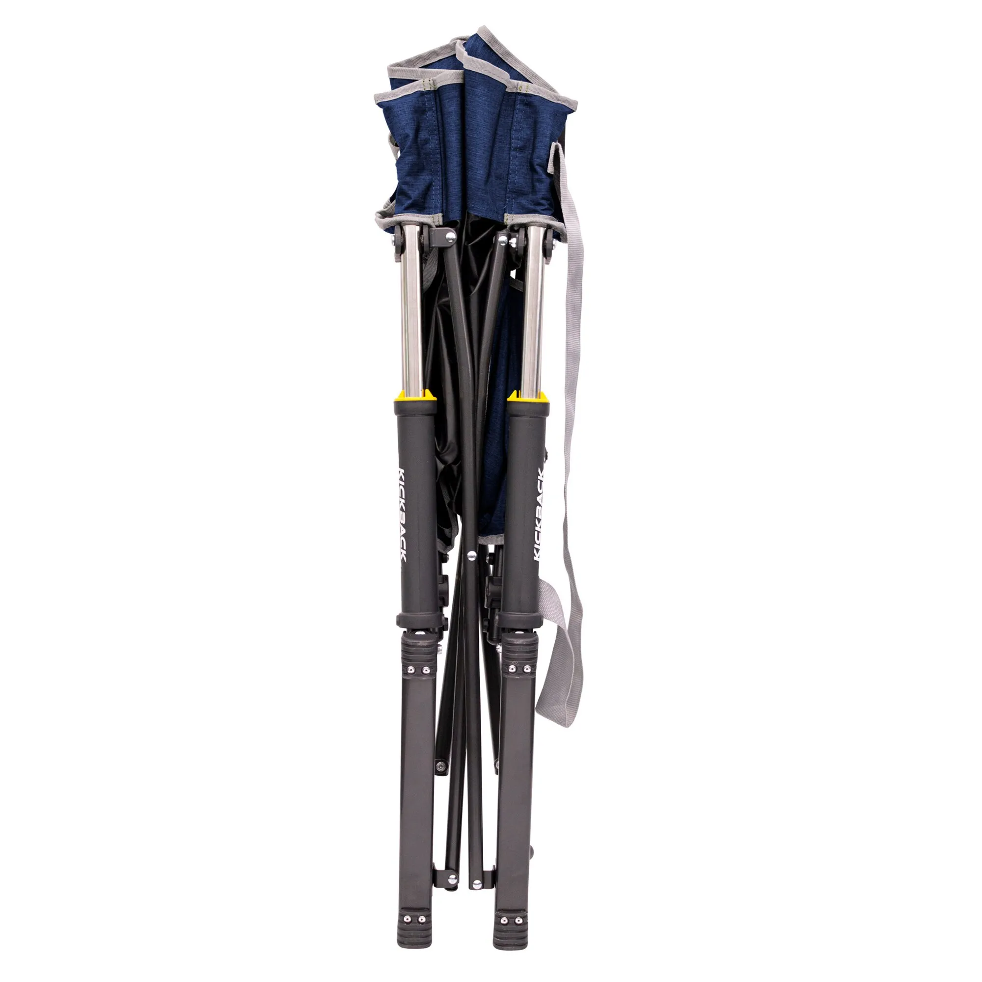 Zusammengeklappter Camping-Schaukelstuhl Kickback Rocker™ in Indigo mit schwarzem Metallgestell und seitlichem Tragegurt